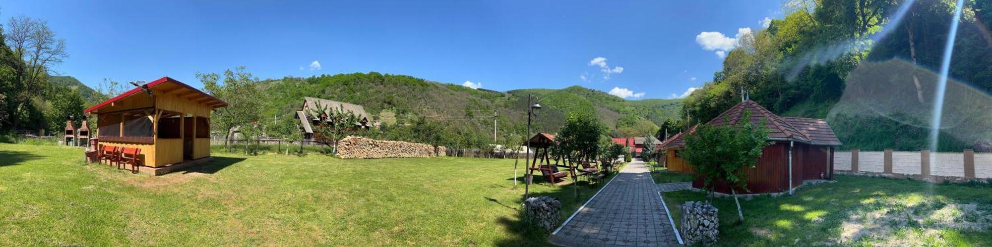 Podul Cetatii Hotel Sebesel Buitenkant foto