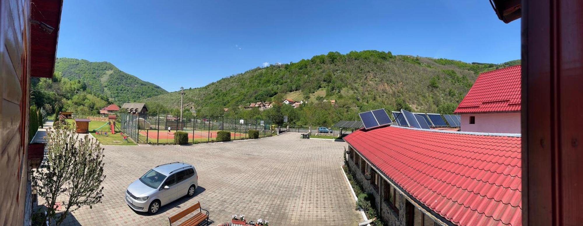 Podul Cetatii Hotel Sebesel Buitenkant foto
